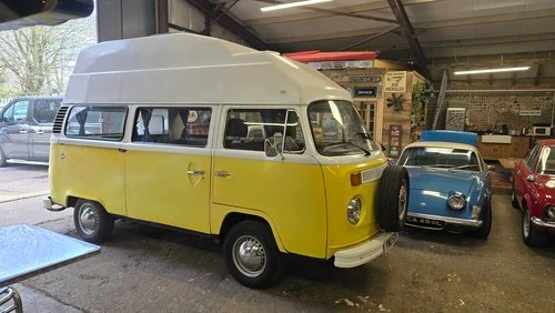 Volkswagen High Top - Camper
