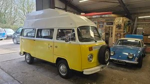Volkswagen High Top - Camper