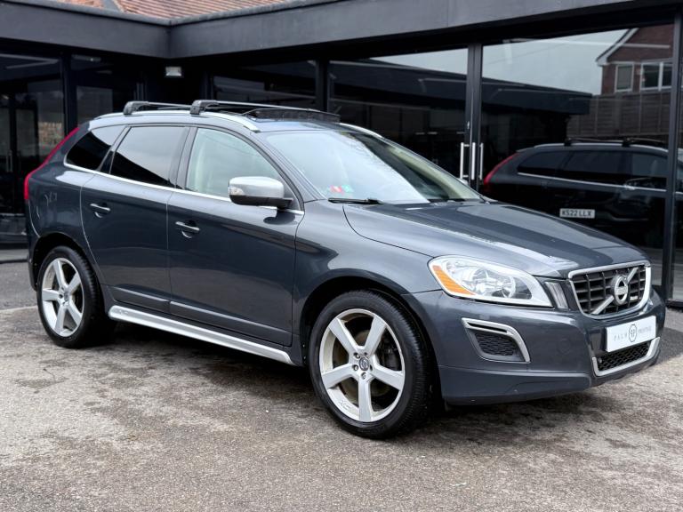 Volvo Xc60 R Design Lux