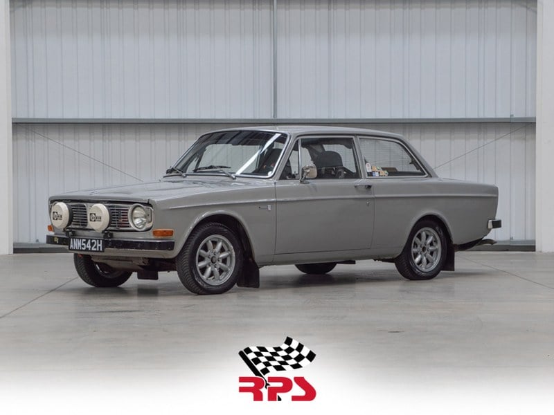 Volvo 142 Classic Rally Car