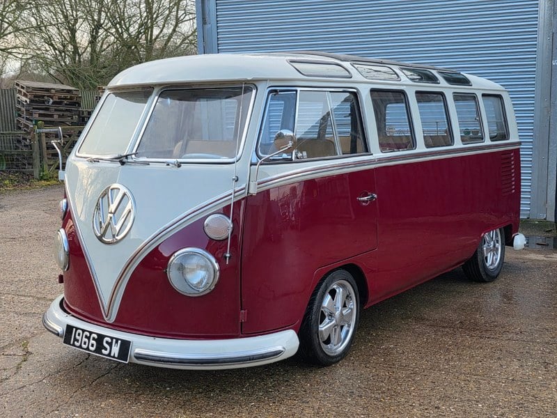 Volkswagen Type 2 T1 Samba