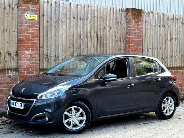 Peugeot 208 1 2 Petrol
