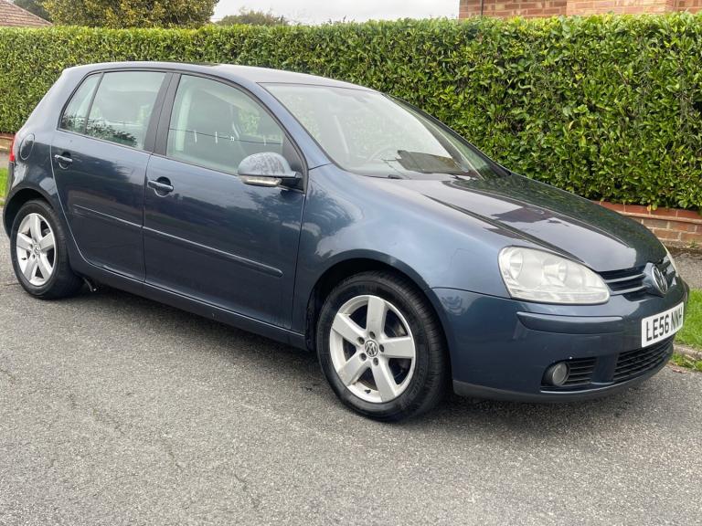 Volkswagen Golf 1 6 Fsi