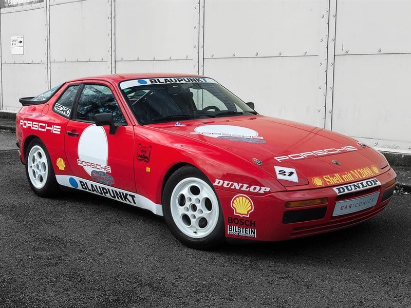 Porsche 944 Turbo Cup Car