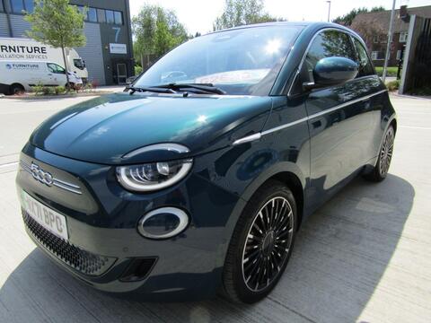 Fiat 500E42 Kwh La Prima
