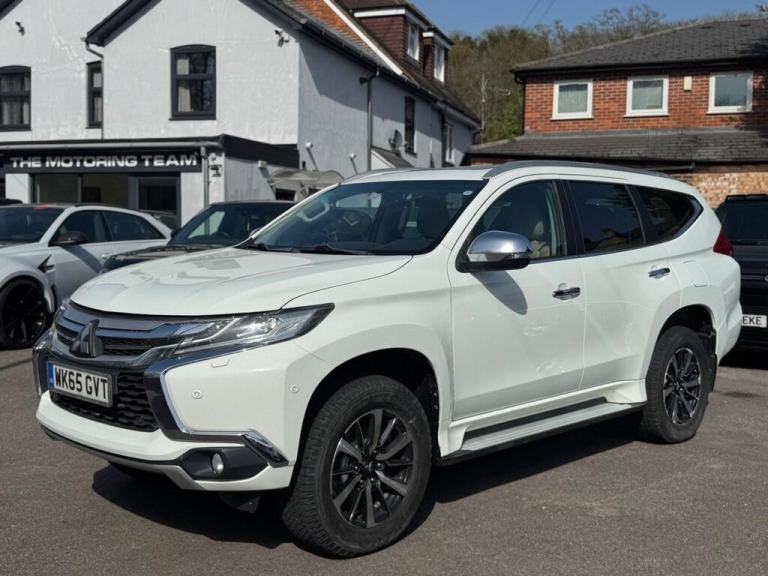 Mitsubishi Shogun Montero Sport 3