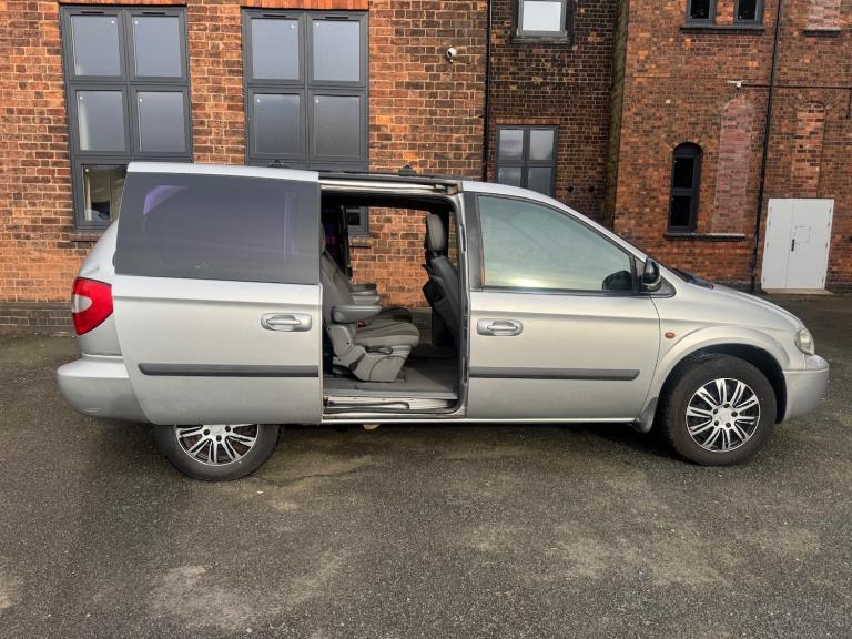 Chrysler Voyager 7 Seats Diesel