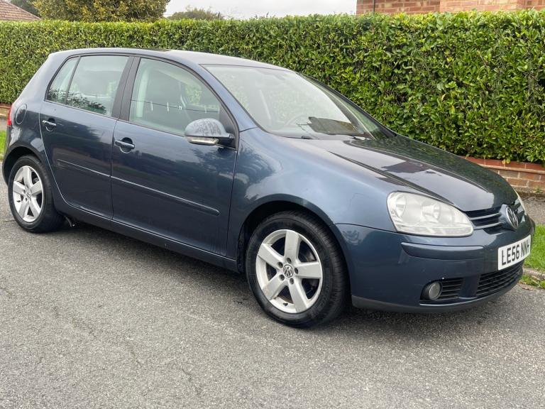 Volkswagen Golf 1 6 Fsi