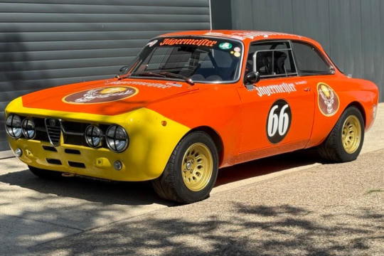 Alfa Romeo Giulia Gtam With A